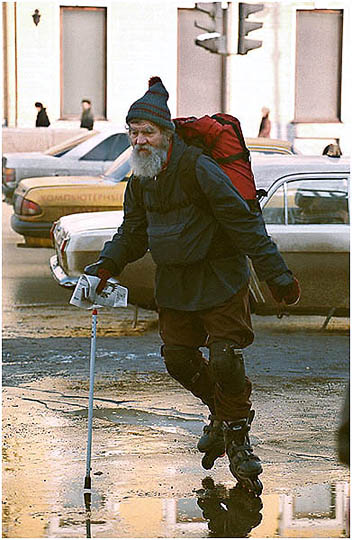 За газеткой.jpg